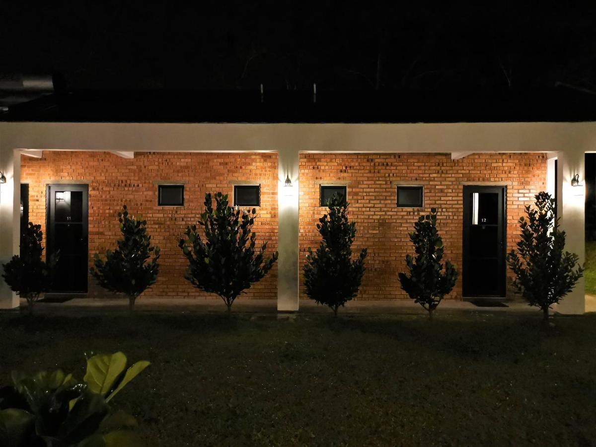 Gasthaus The Rubber Escape, Melaka Exterior foto